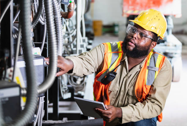 Best Emergency Electrician Near Me  in Austintown, OH